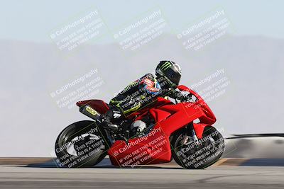 media/Dec-01-2025-Moto Forza (Mon) [[2daa91e15f]]/2-Intermediate Group/Session 2 Turn 9 Entry/